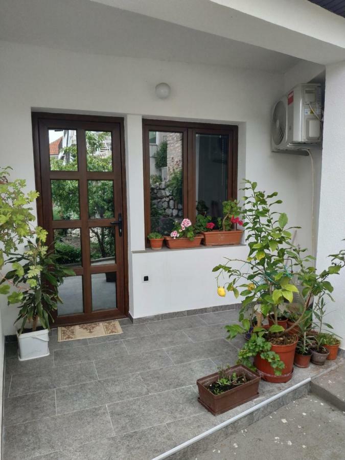 At George'S Apartments Ohrid Exteriör bild